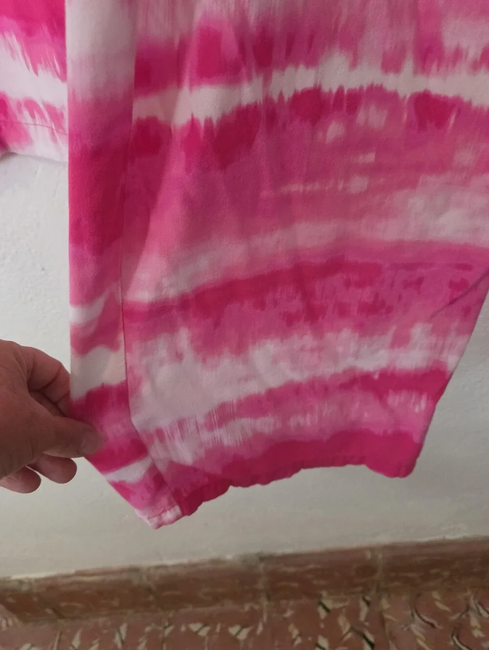 Natori Women’s Large Pink White Tie Dye 2 Piece Lounge Set Cropped Pants - Picture 5 of 14